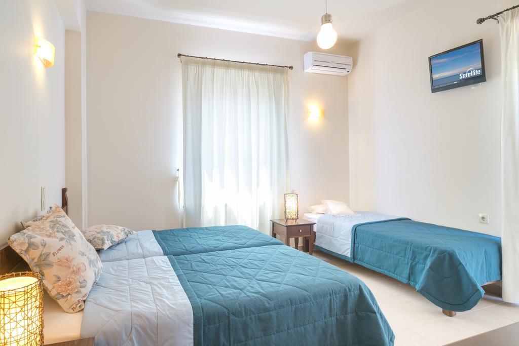 Sea Views At Villa Anemomylos With Heated Pool, Ping Pong And Tennis Agia Pelagia  Room photo