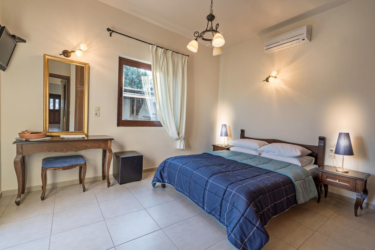 Sea Views At Villa Anemomylos With Heated Pool, Ping Pong And Tennis Agia Pelagia  Exterior photo