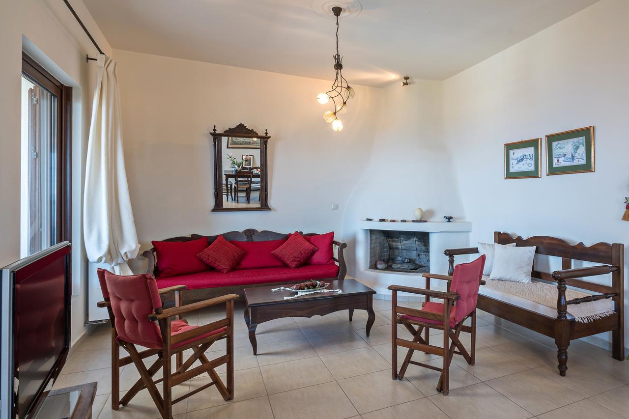 Sea Views At Villa Anemomylos With Heated Pool, Ping Pong And Tennis Agia Pelagia  Exterior photo