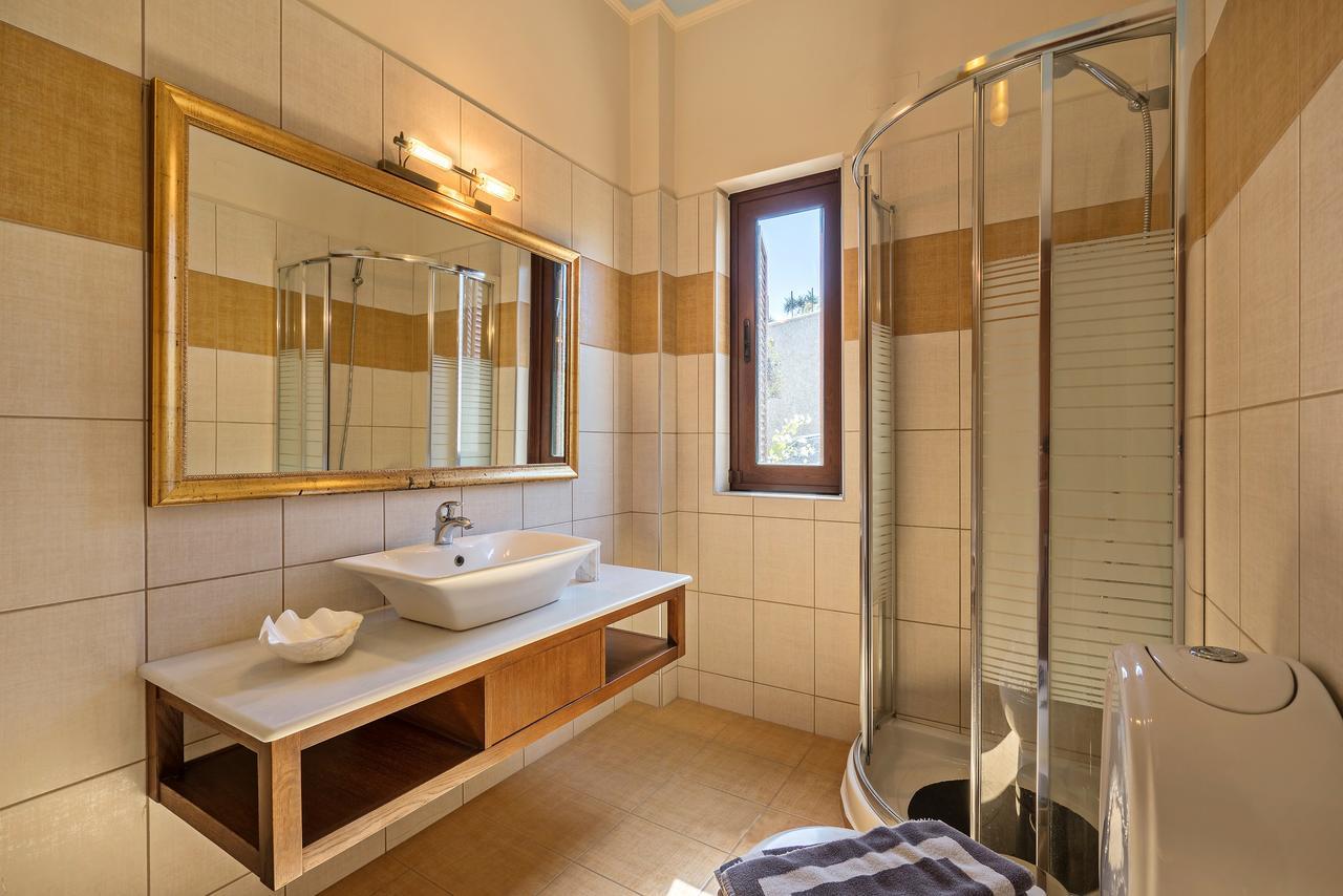 Sea Views At Villa Anemomylos With Heated Pool, Ping Pong And Tennis Agia Pelagia  Exterior photo